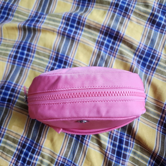 Lululemon City Essentials Mini Pouch - Picture 2 of 7